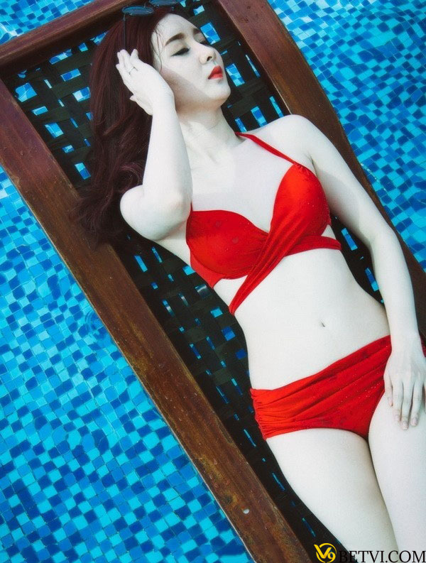 [HOT] Tổng hợp hình ảnh gái xinh mặc bikini siêu mỏng ngọt nước